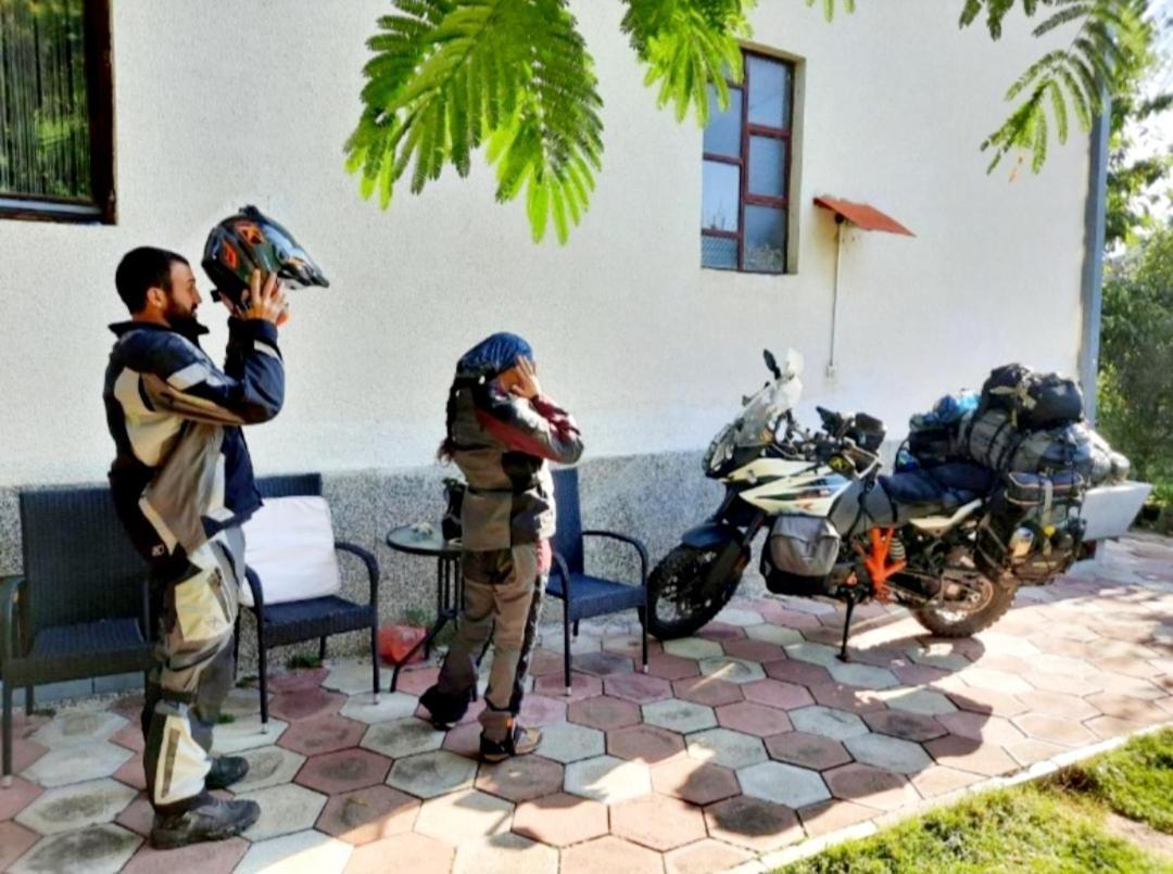 Bus Station Hostel Πέγια Εξωτερικό φωτογραφία