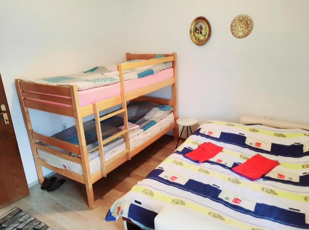 Bus Station Hostel Πέγια Εξωτερικό φωτογραφία