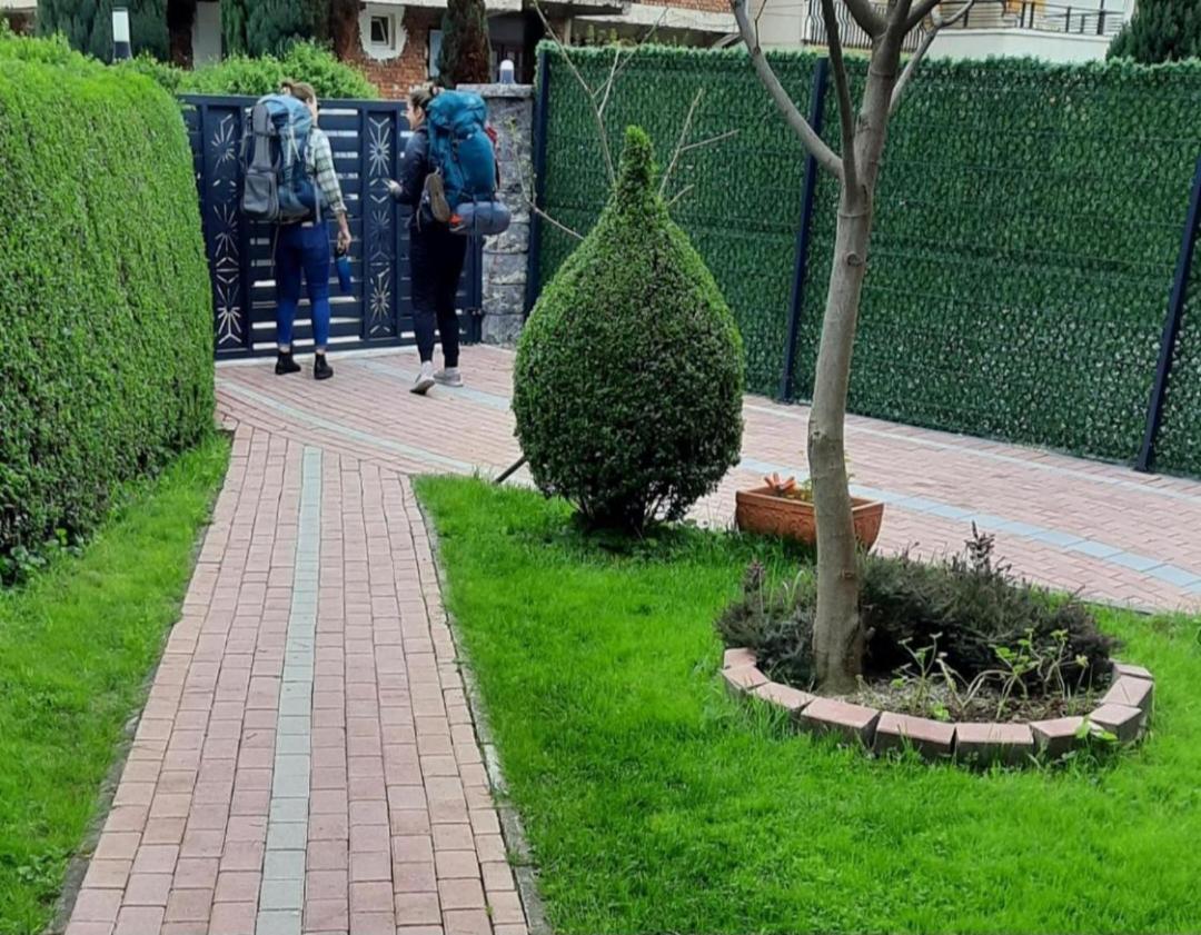 Bus Station Hostel Πέγια Εξωτερικό φωτογραφία